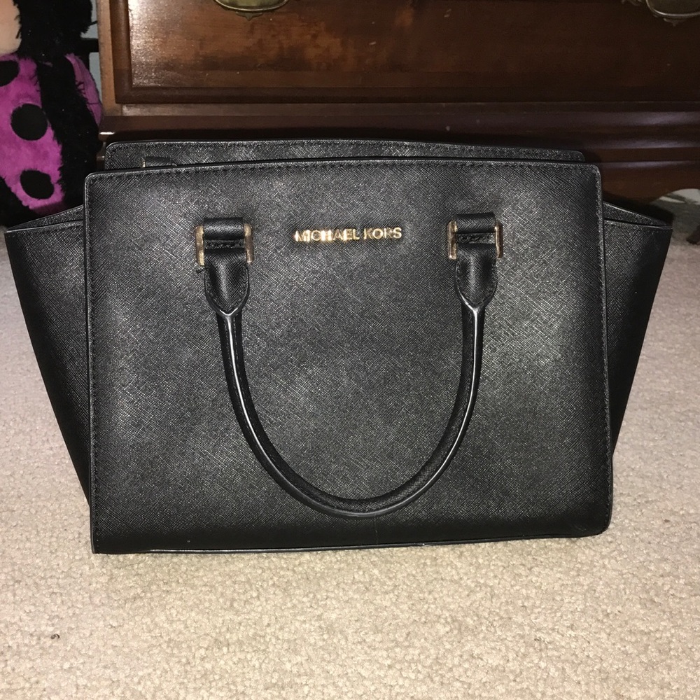 Micheal Kors Selma Purse