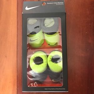 Nike New born infant booties (neon yellow & black)