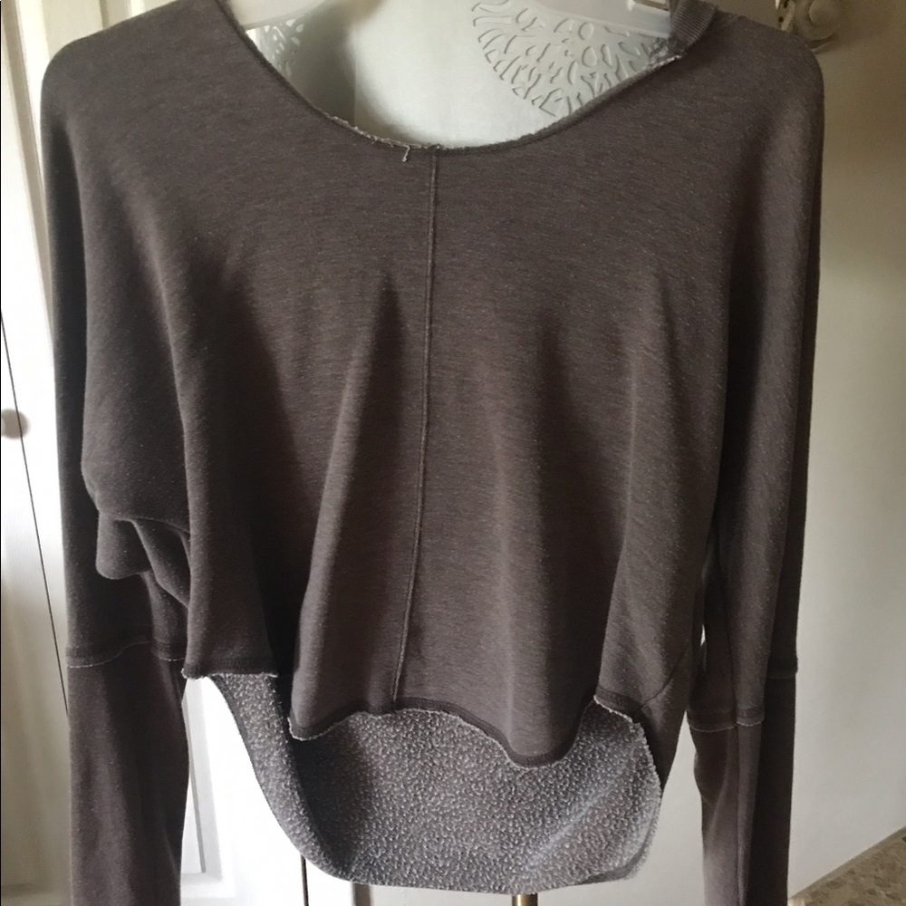 Crop too sweater