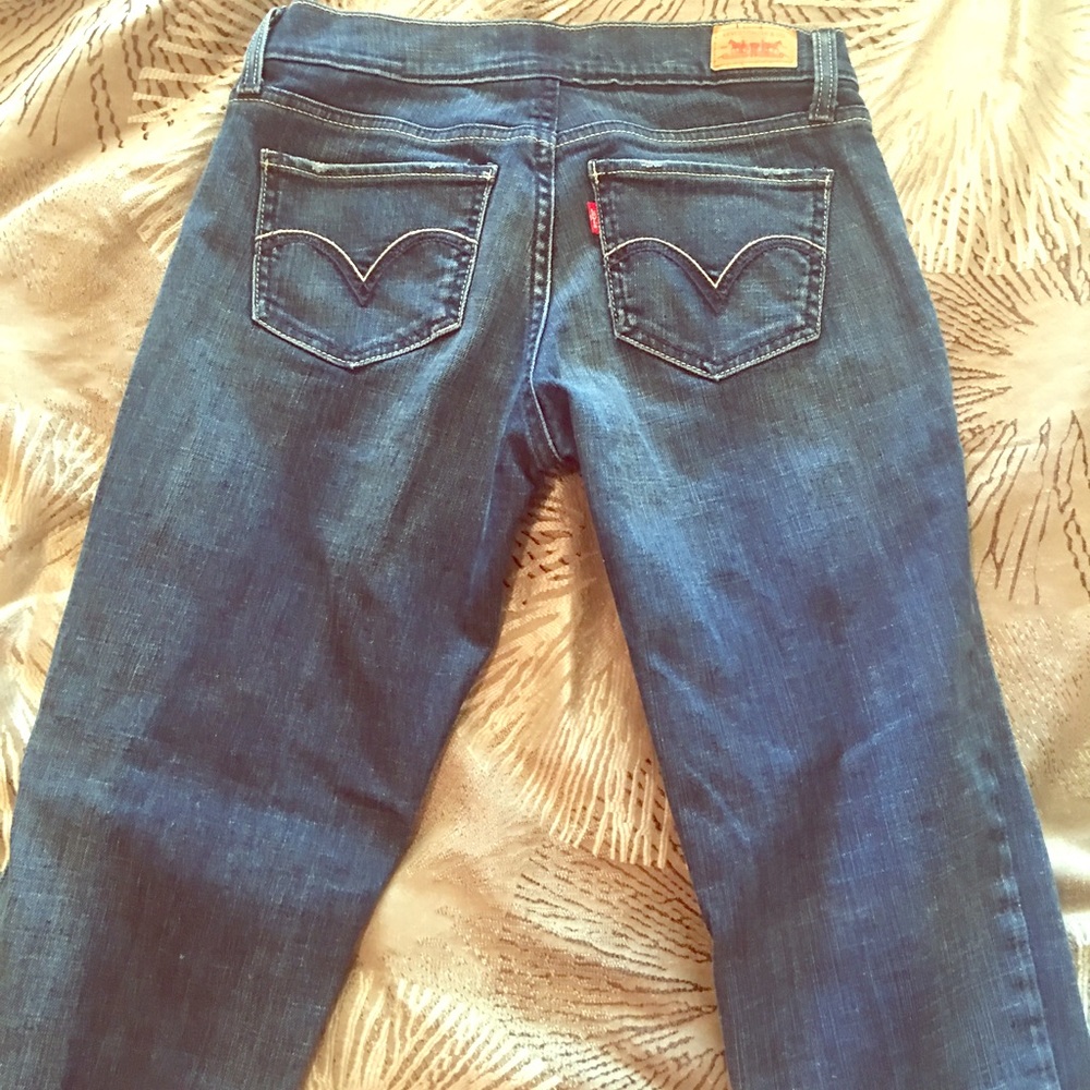 Levi's cropped jeans size 3
