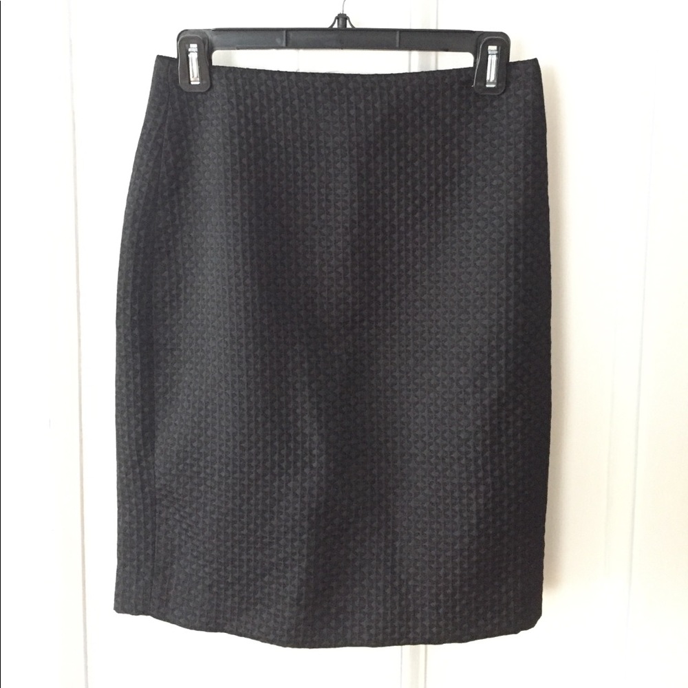New Banana Republic Black Textured Pencil Skirt