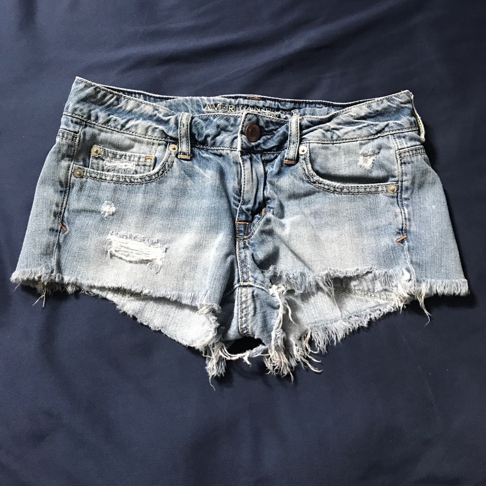 AE cut off shorts