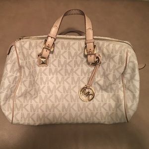 Large Michael Kors bag