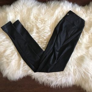 RARE lululemon biggy dot RARE lululemon biggy dot