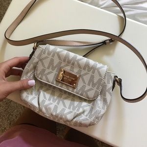 MK Purse