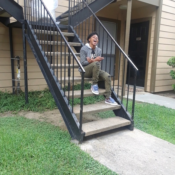 Meet your Posher, Grace - Picture 1 of 1