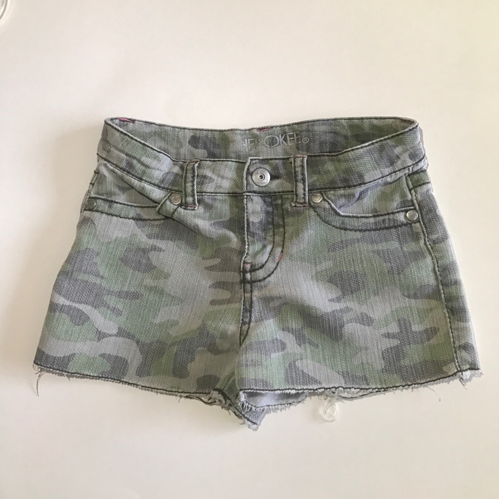 Cherokee Army Shorts