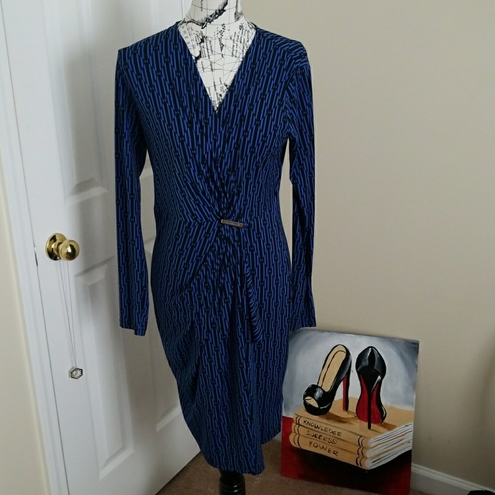 SEXY, V-NECK, WRAP DRESS by Michael Kors!!💣💣💣
