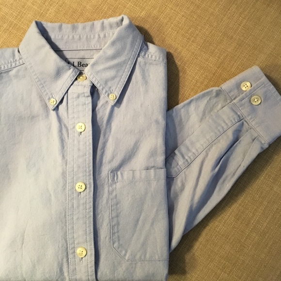 L L Bean Women's Classic Oxford Button Down XS - Picture 4 of 4