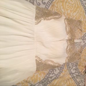 Prom and evening gown
