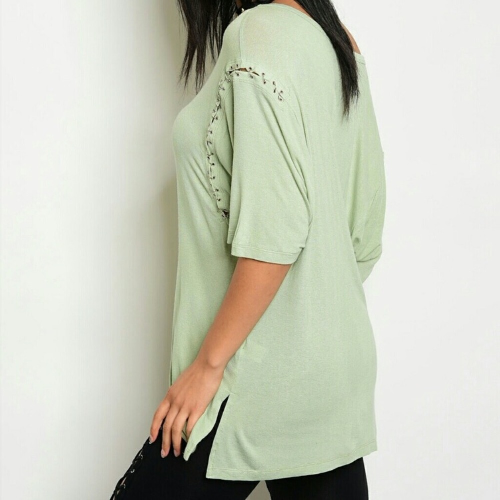 Oversized Grommet Tee - Sage - Picture 3 of 3