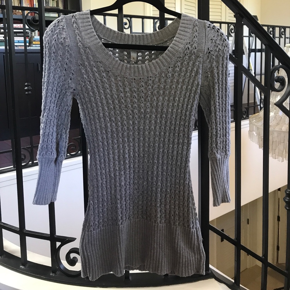 Form-fitting American Rag knit top