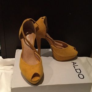 Aldo Sandals