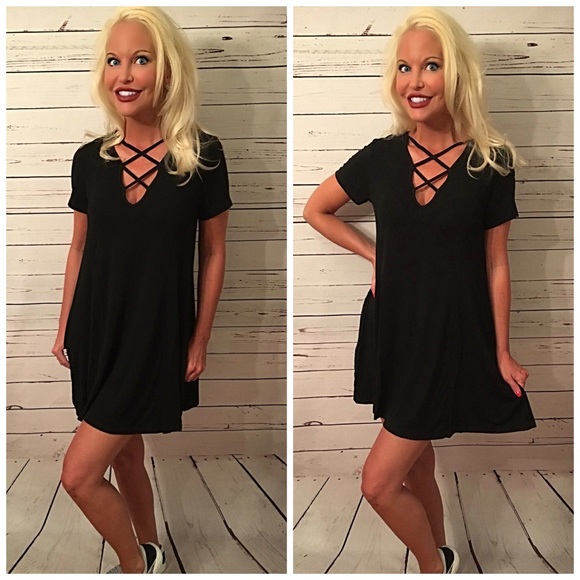 Short sleeve strappy top  jersey pocket dress. - Picture 2 of 3