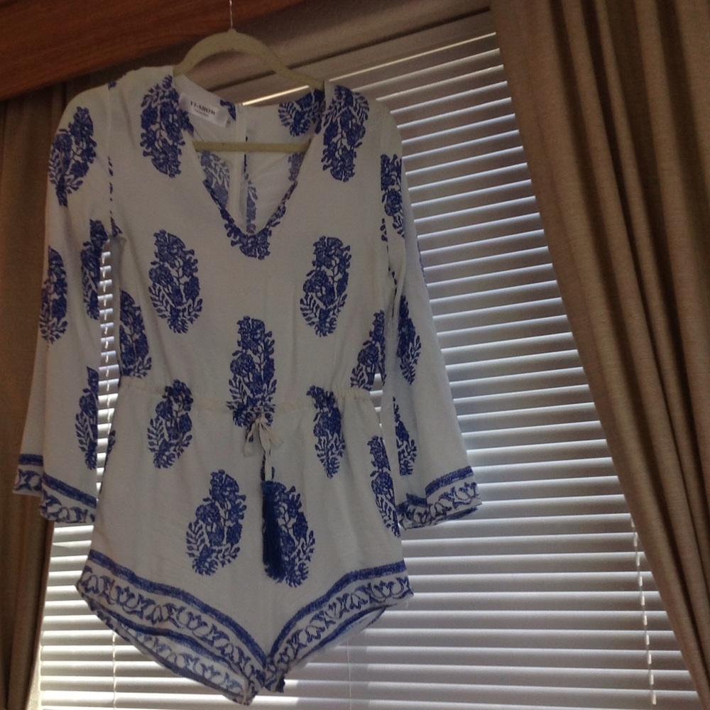 Short romper