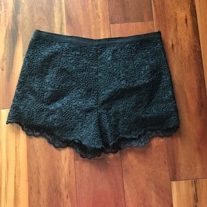 Forever 21 flower printed shorts