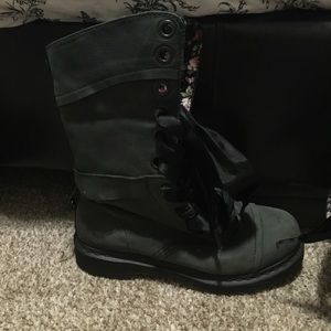 Reversible floral Doc Martens