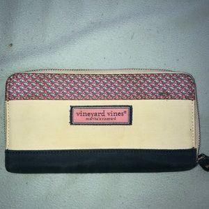 Vineyard Vines Wallet!