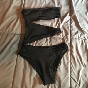 Sexy one-piece bathing suit