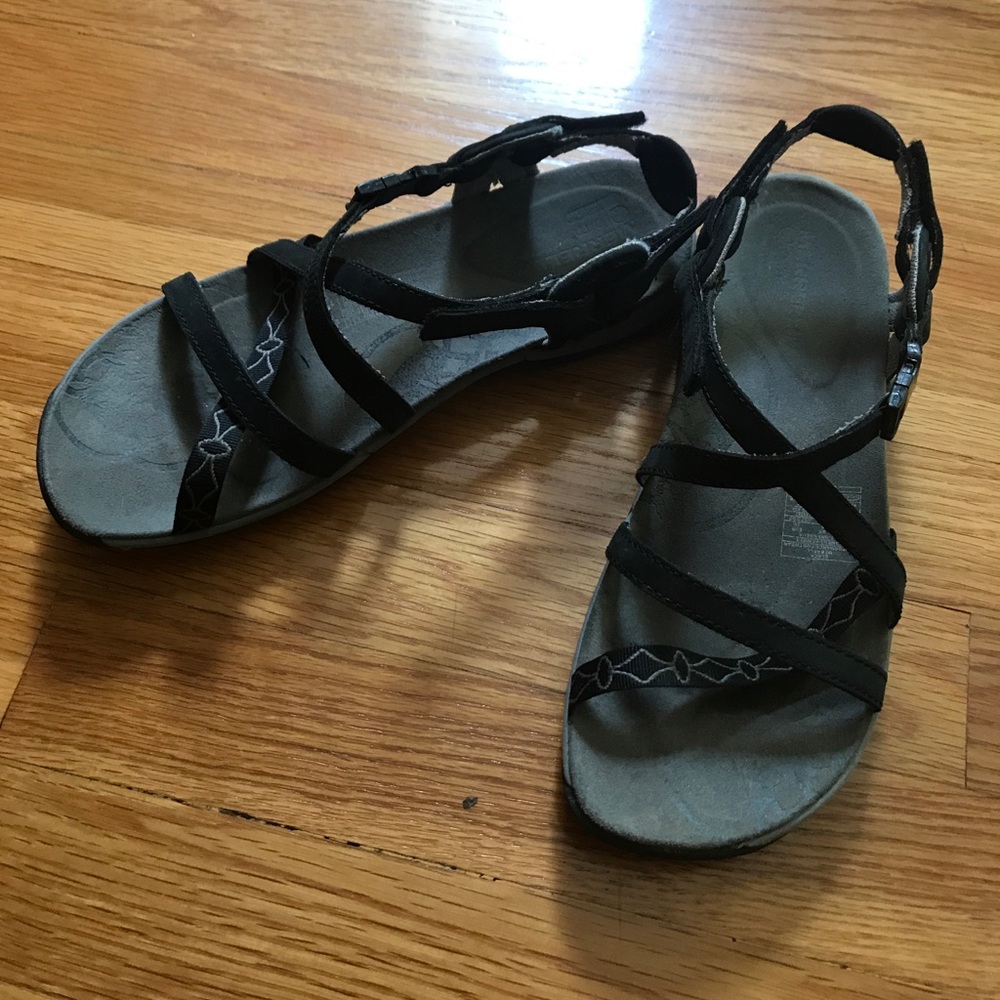 Black Merrell sandals