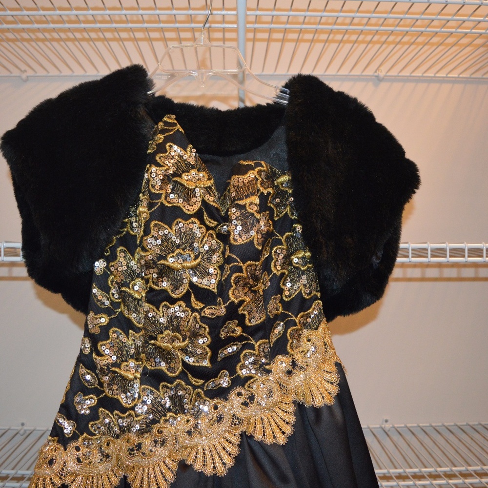 Faux Fur Shawl