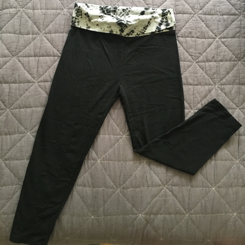 Victoria's Secret crop leggings