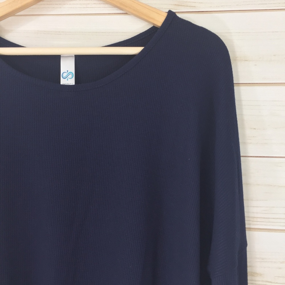 💙 LAST ONE 💙 Navy Thermal Dolman Tunic - Picture 4 of 8