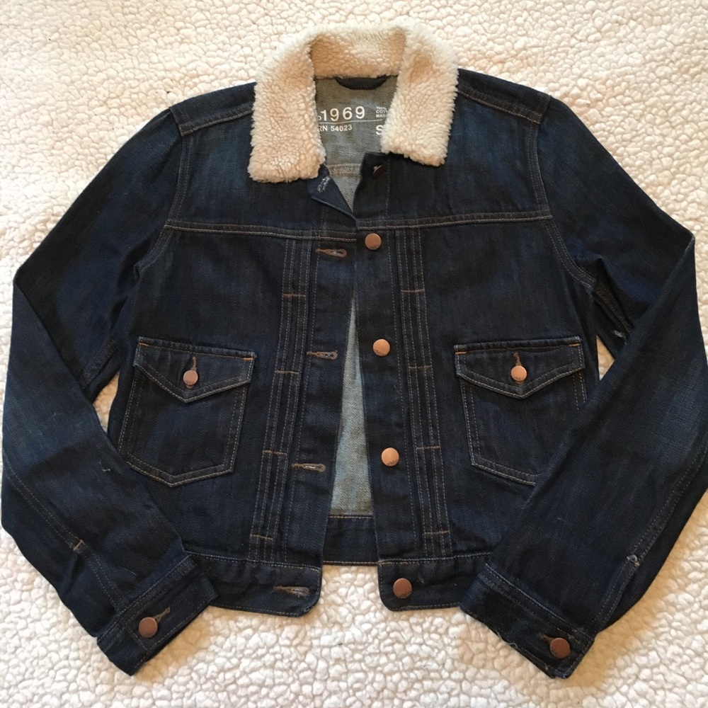GAP 1969 denim jacket with shearling collar