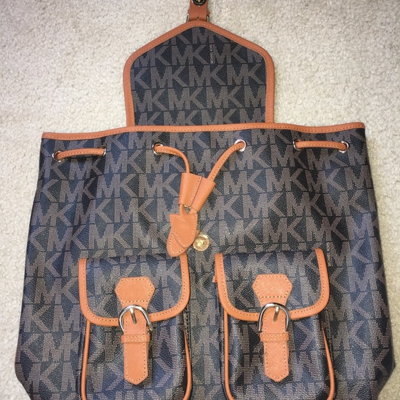 Brand new Michael Kors Jet Set Backpack main image 6