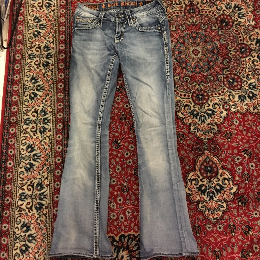 Boot cut rock revival jeans