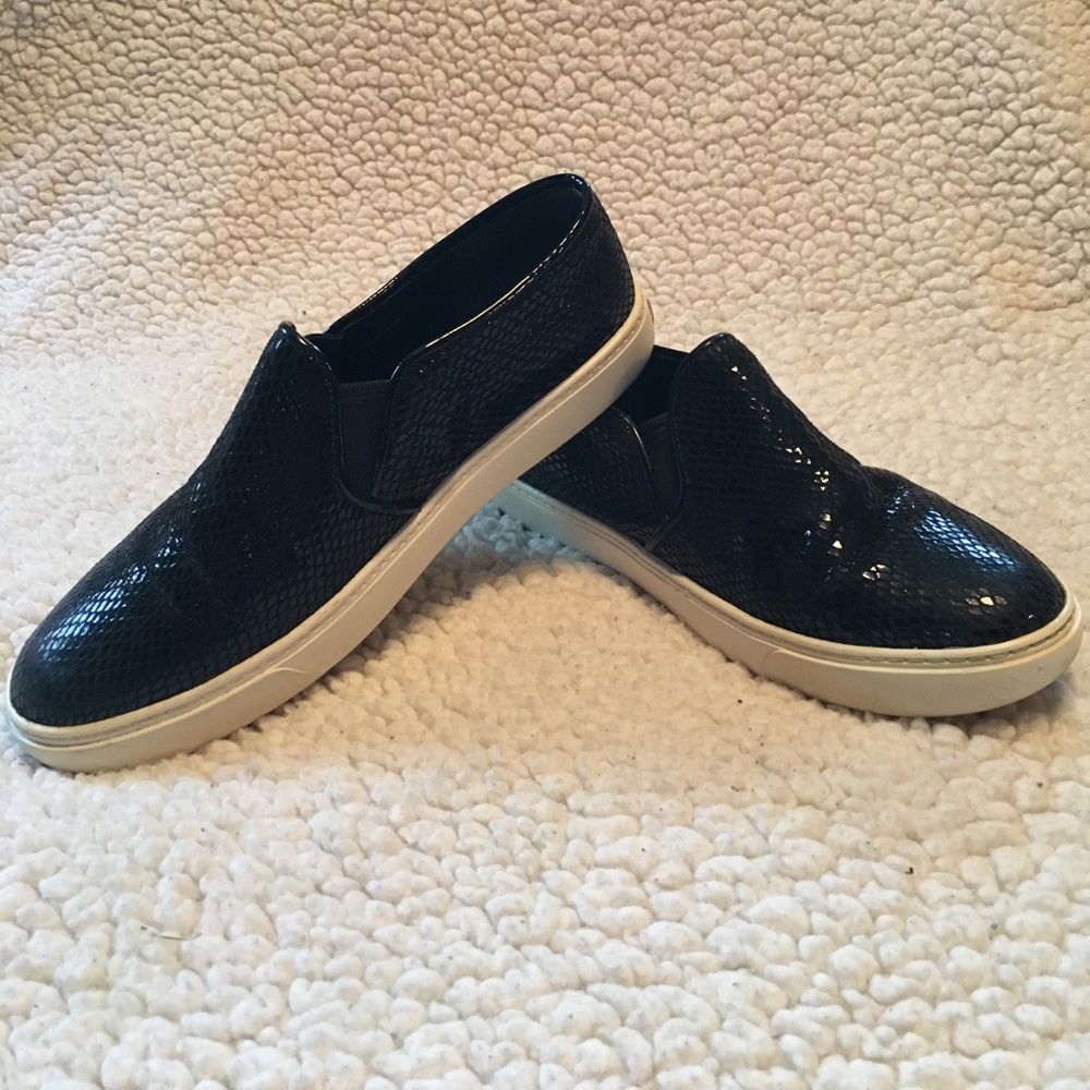 COLE HANN Sneaker Slip On Black SIZE 6