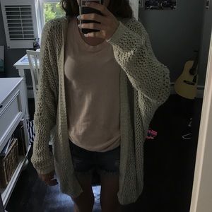 NWOT brandy melville big knit cardigan