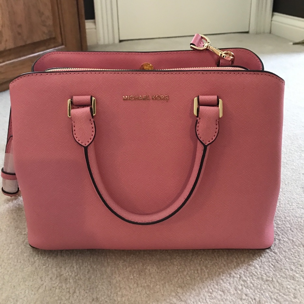 Michael Kors purse
