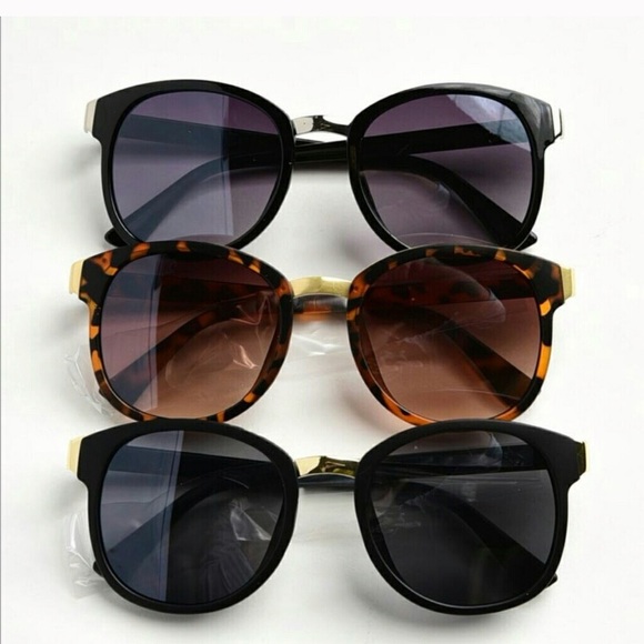 Black Sunglasses - Picture 2 of 2