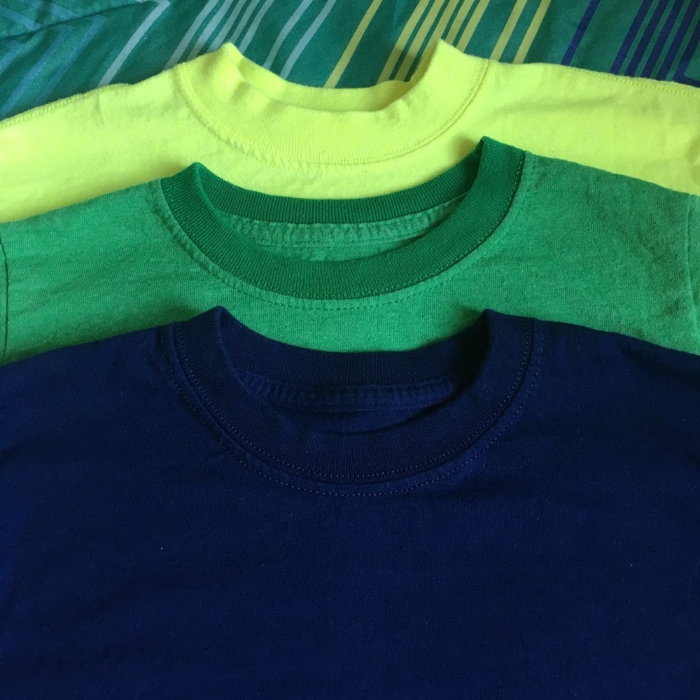 Lot of 3 Kids Size XS-S plain T shirts.
