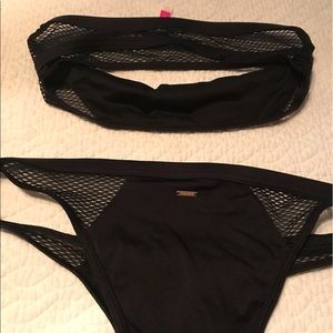 VS BLACK MESH