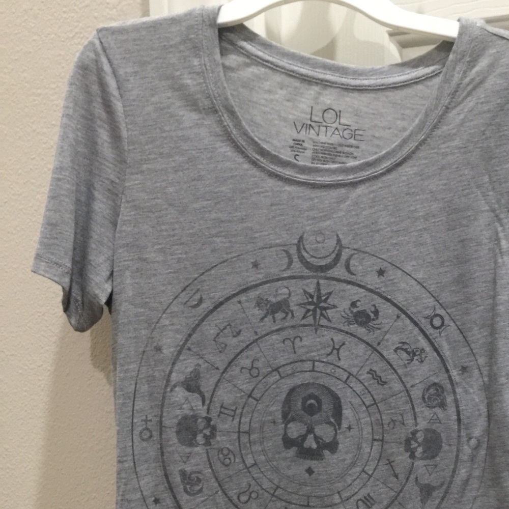 NWT Women's Horoscope Shirt