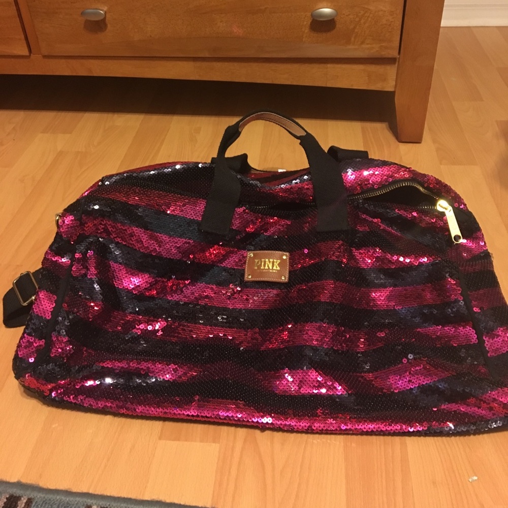 Victoria's Secret Pink duffle bag