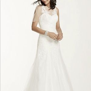 Ivory wedding dress