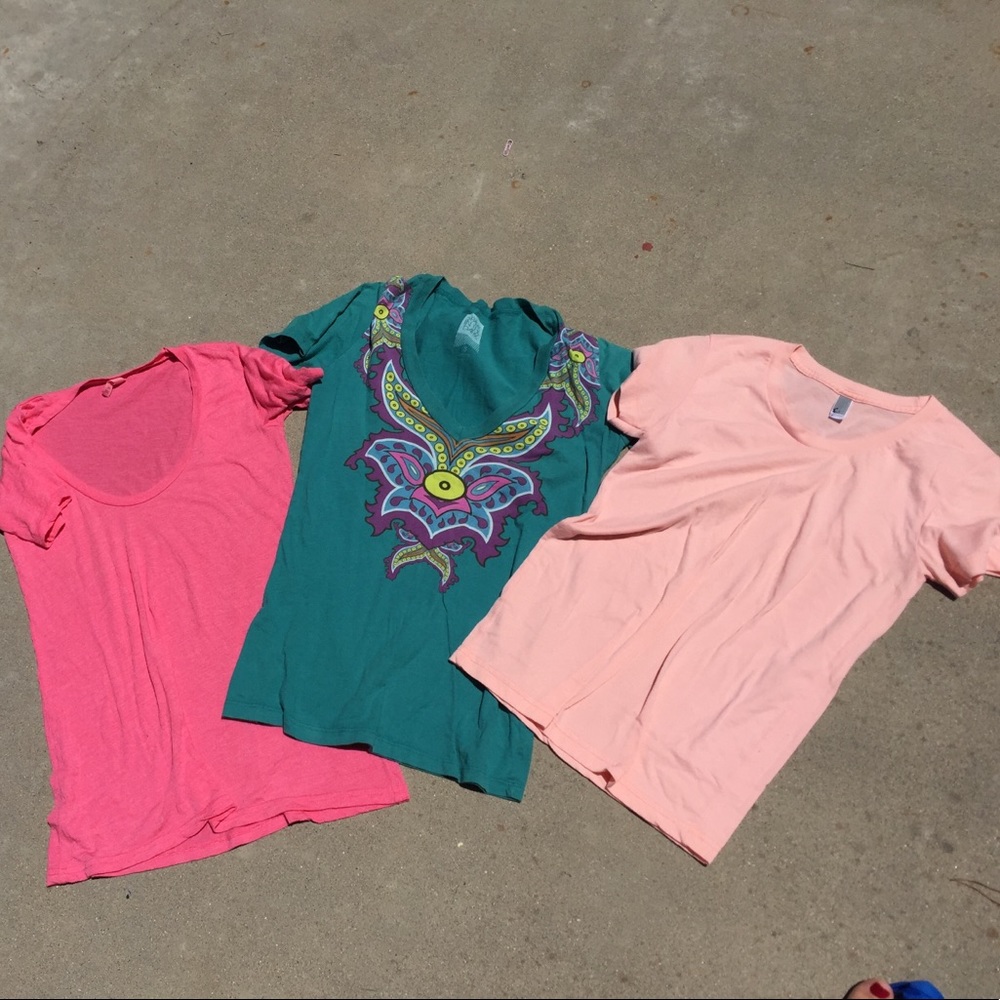 S O L D. T-Shirt Lot