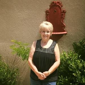 Meet your Posher, Linda