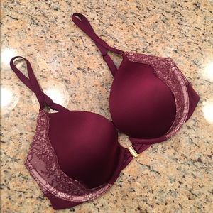 Victoria's Secret Very Sexy Plunge Bra