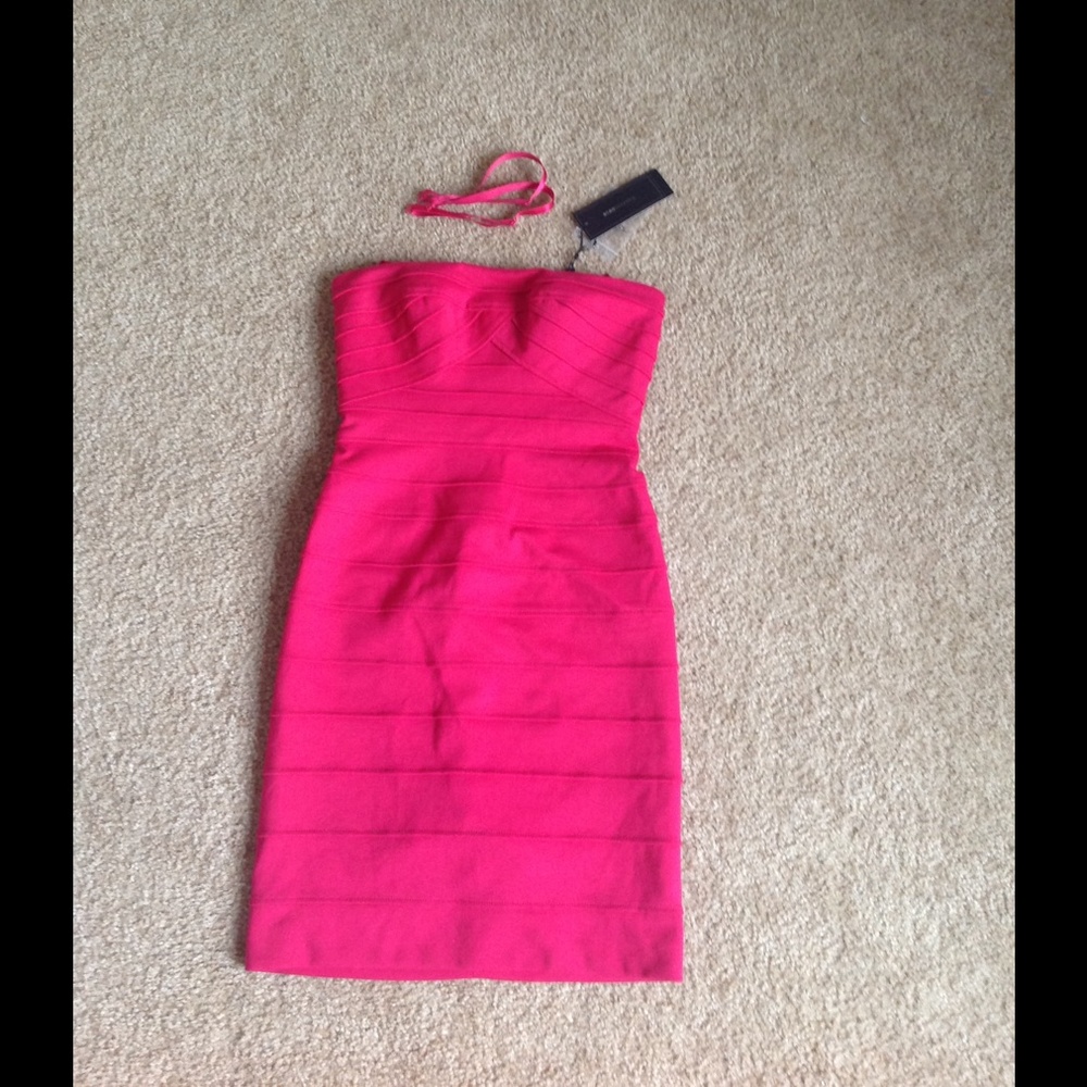 BCBGMAXAZRIA BANDAGE DRESS