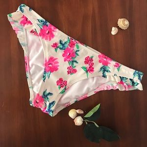 LOWER PRICE for 2hours!!! LA hearts bikini bottom