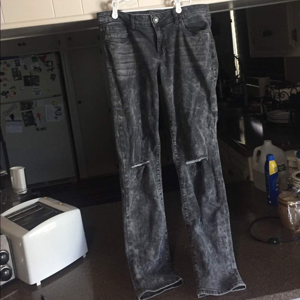 Grey skinny jeans