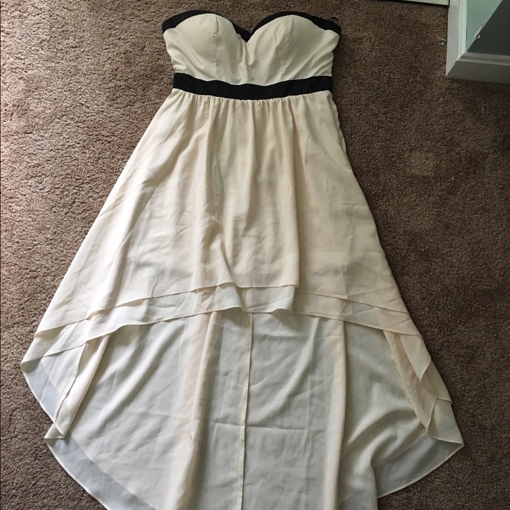 Strapless high-low dress