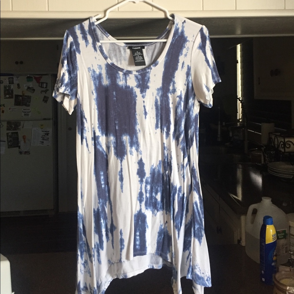 Tie dye shirt sleeve shirt
