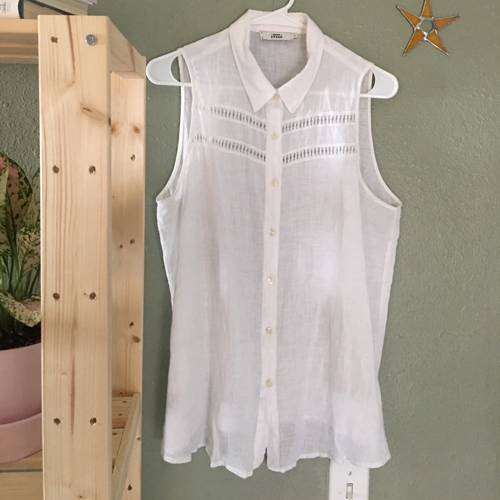Linen button-down tank
