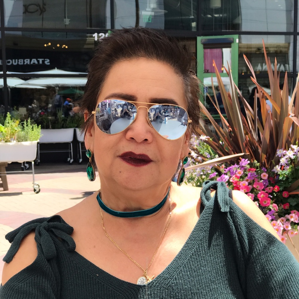 Meet your Posher, Jenny