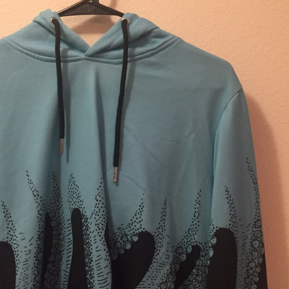⚖️TRADED⚖️Blue & Black Octopus Hoodie
